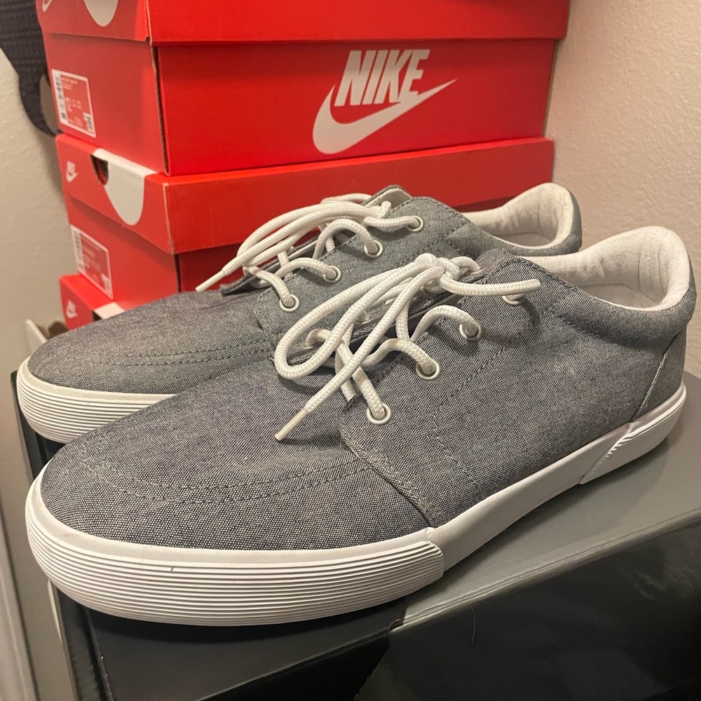St. John’s Bay Men’s Shoes Size 12